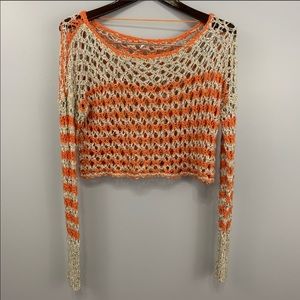 Free People cropped sweater sz small